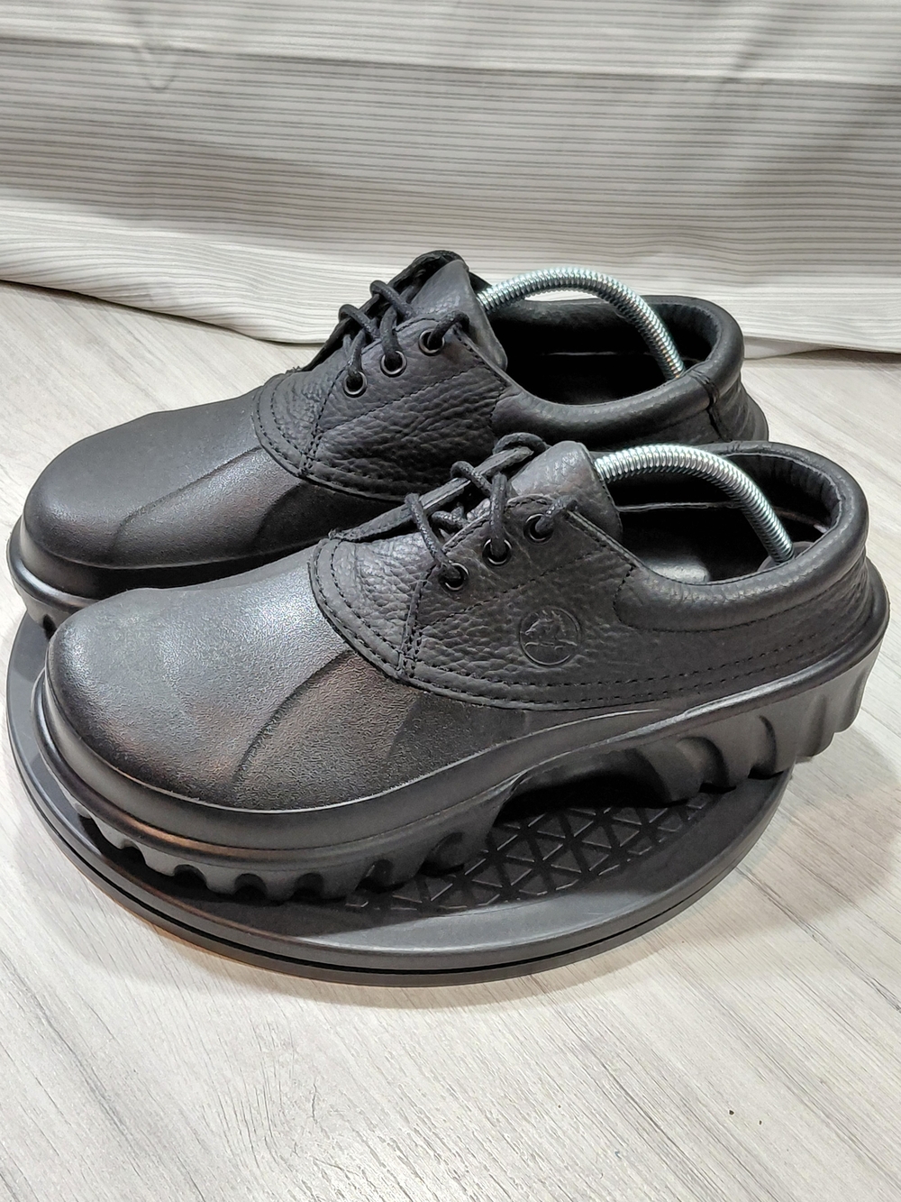CROCS RARE Hybrid Model Vintage Style Mens All Terrain Axel Leather Clog M10 W12